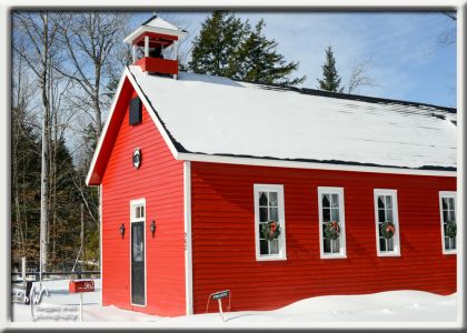 TLR-20160215-red Schoolhouse Snow